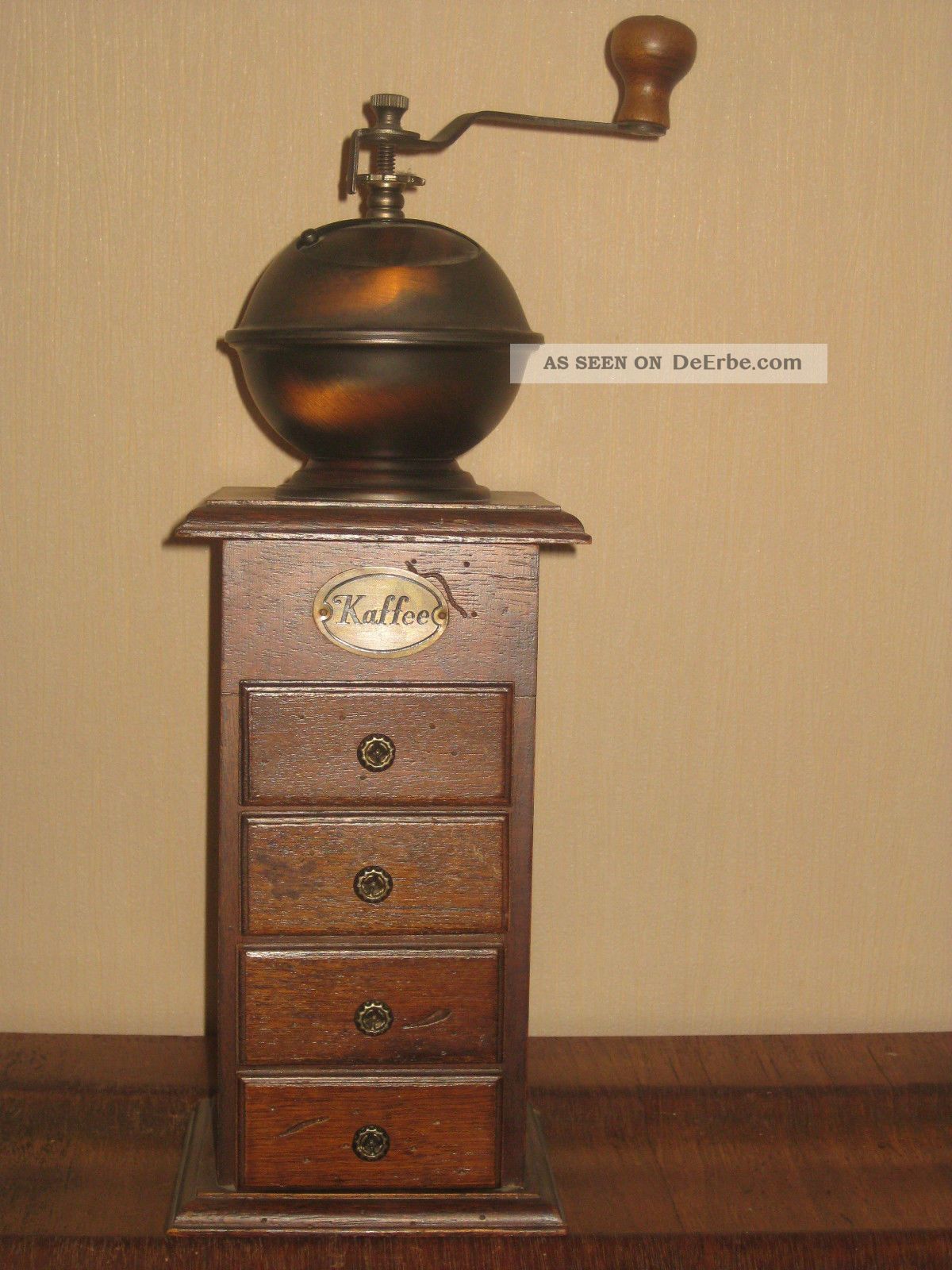 Schöne Dekorative Kaffeemühle - Turmmühle Haushalt Bild