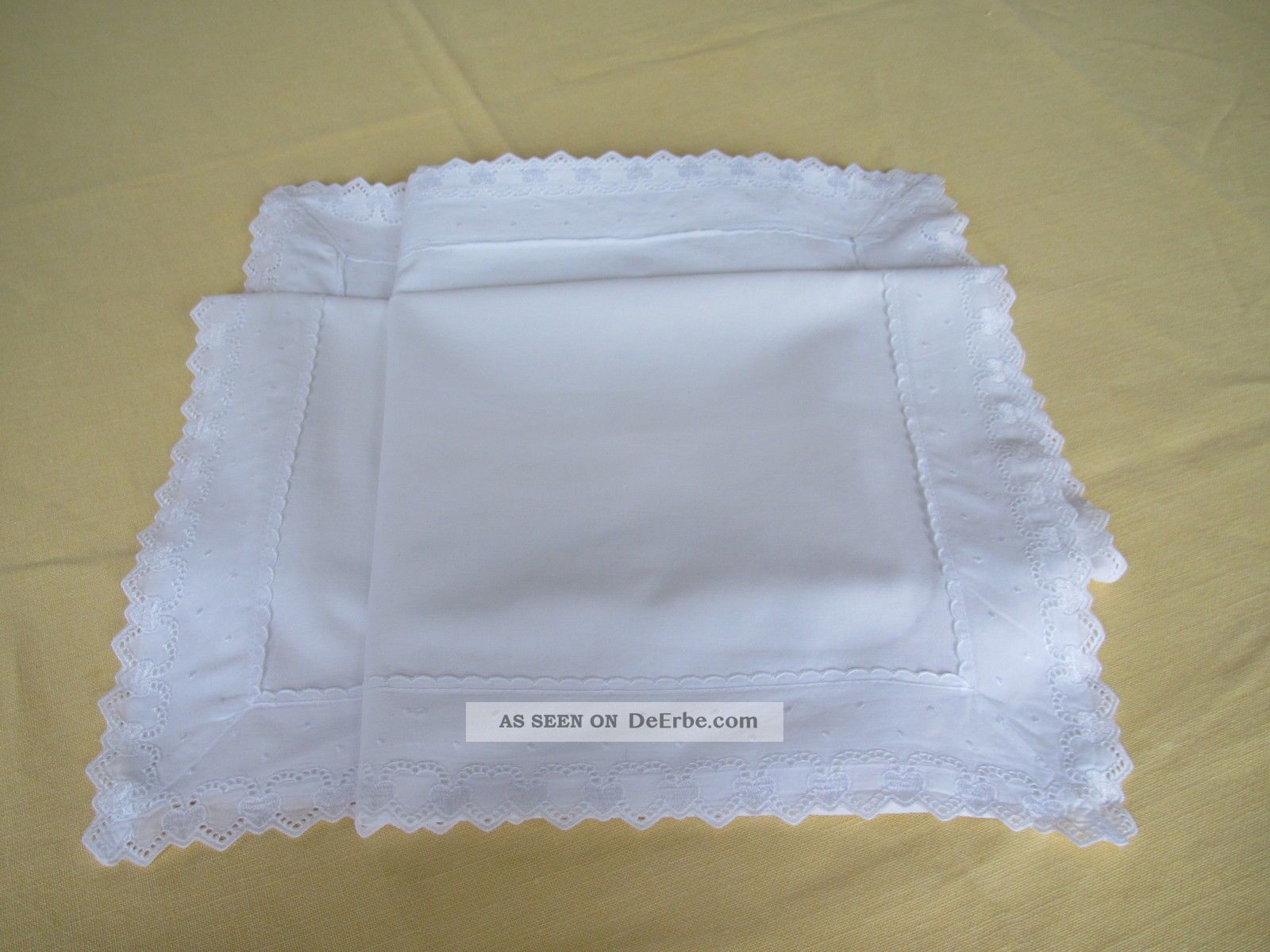 Paradekissen Mit Wäschespitze Weißstickerei,  Lochstickerei Weiss Ton In Ton Top Tischdecken Bild