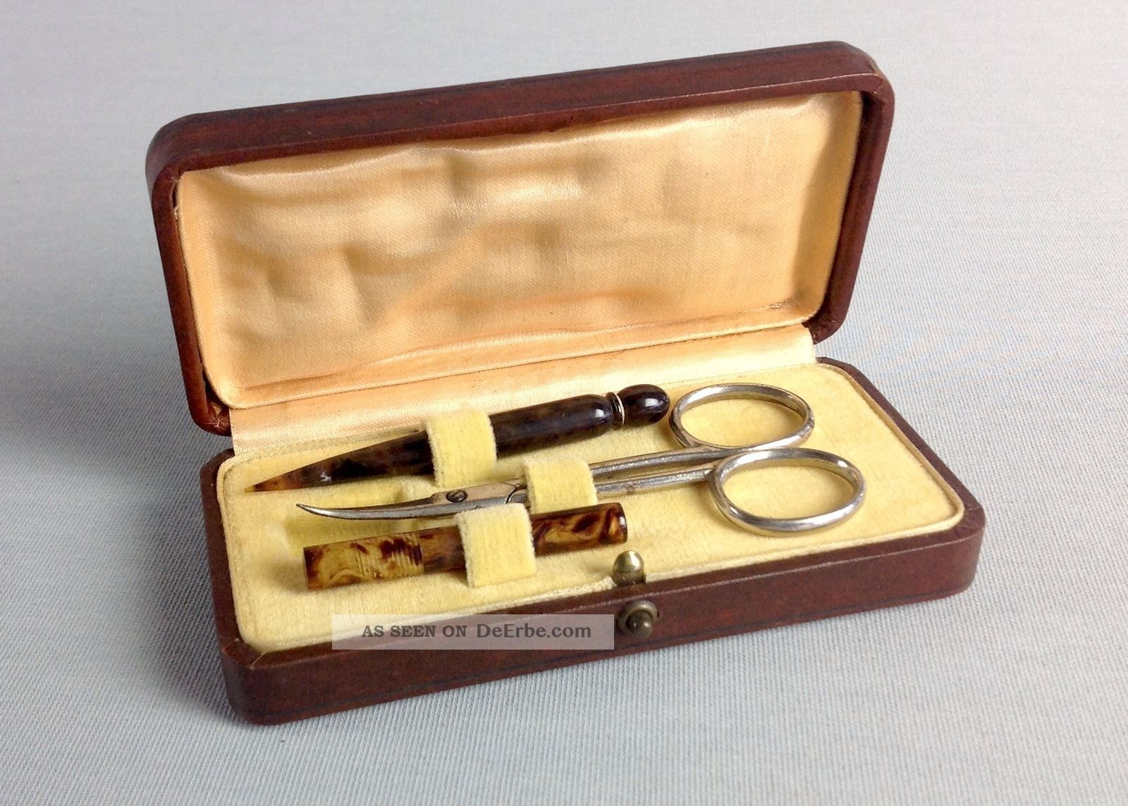 NÄhset Etui Nagelschere Antik NÄhen KÄstchen Vintage Selten Shabby Chic Reise Nähutensilien Bild