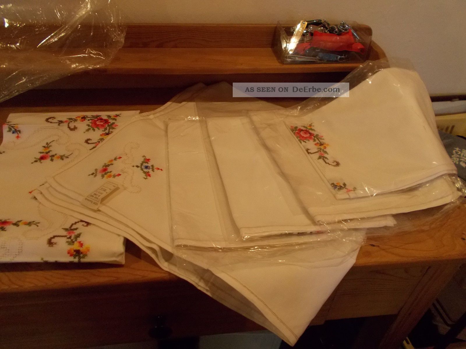 2 X80 / 80 Cm Mitteldecken Gestickt Tischdecken Bild