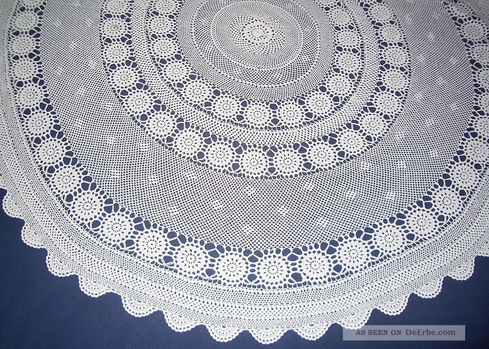 Gehäkelte Große Tischdecke Handarbeit Siehe Bitte Fotos Durchmesser 150 Cm Tischdecken Bild