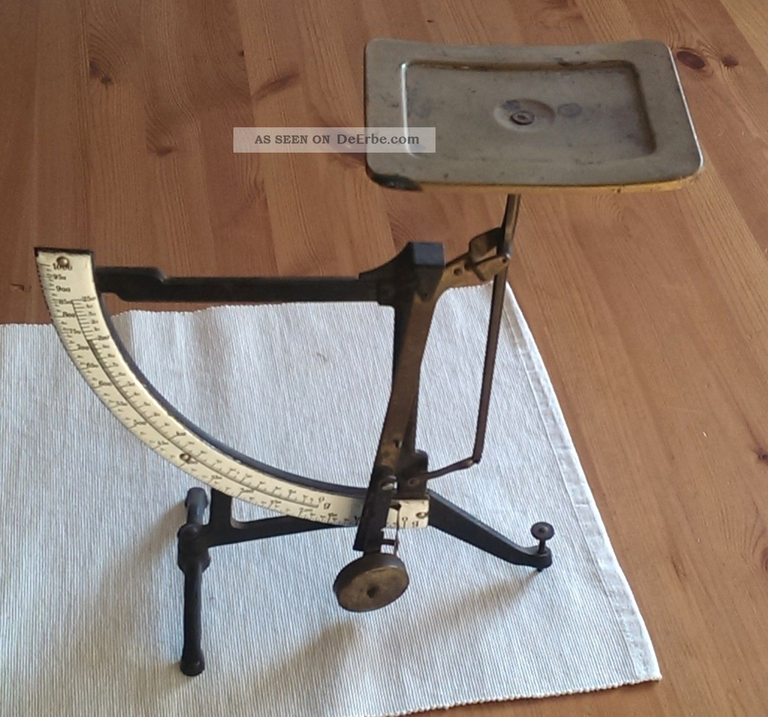 Alte Antike Waage Briefwaage,  Waage Aus Messing,  Metall,  Zwei Wiegebereiche Haushalt Bild