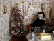 Weihnachtsbaum Warmweiß Beleuchtet M.  Rot/ Gold Kugeln 20 Cm Hoch Puppenstube Nostalgieware, nach 1970 Bild 1