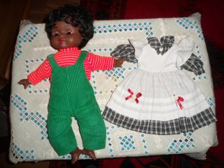 Baby Puppe Farbige Puppe Schlummerle ähnlich Gez.  E.  S.  60er Jahre Bild