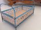 Antikes Kleines Bett Aus GeprÄgtem Blech Puppenbett Blechspielzeug Original, gefertigt vor 1970 Bild 3