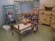 Antike Puppenstube (2 Zimmer) Mit Schönen Holzmöbeln Puppenstuben & -häuser Bild 7