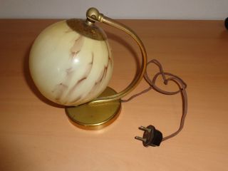 Antik Tischlampe Art - Deco Mit Marmorierter Glaskuppel Lampe Bild