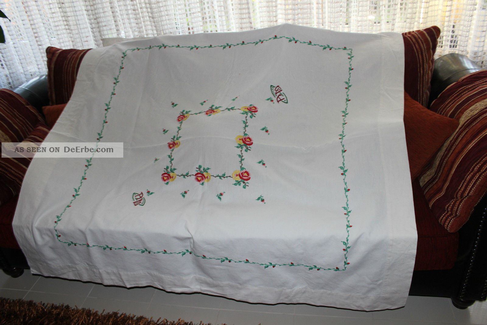 Antik Leinen Tischdecke Bunte Blumen Stickerei,  2 Monogramm Tischdecken Bild