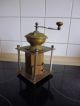Kaffeemühle Antik - Um 1820 - 30 - - Kupfer - Messing - Eisen - Holz - Einzelstück? Haushalt Bild 2