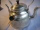 Alter Teekocher,  Teekessel Aus Aluminium Mit 2 Ausgießtüllen Und Haushalt Bild 1