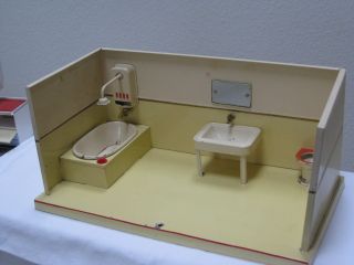 Puppenstube Blech Bad Mit Wasser - Funktion 50er - Jahre Puppenmöbel Rarität Bild