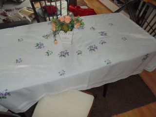 Schönes Tischtuch,  Tischdecke - Stickerei,  Handarbeit Weihnachtsgeschenk Bild