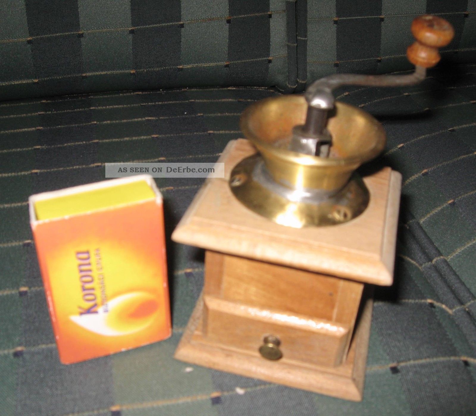 Sehr Seltene Kleine Kinder - Kaffeemühle,  Gut Erhalten,  Holz,  Funktionstüchtig Haushalt Bild