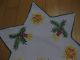 Deckchen Weihnachten Handarbeit 50er Jahre Stickerei Sternförmig Tischwäsche Bild 1