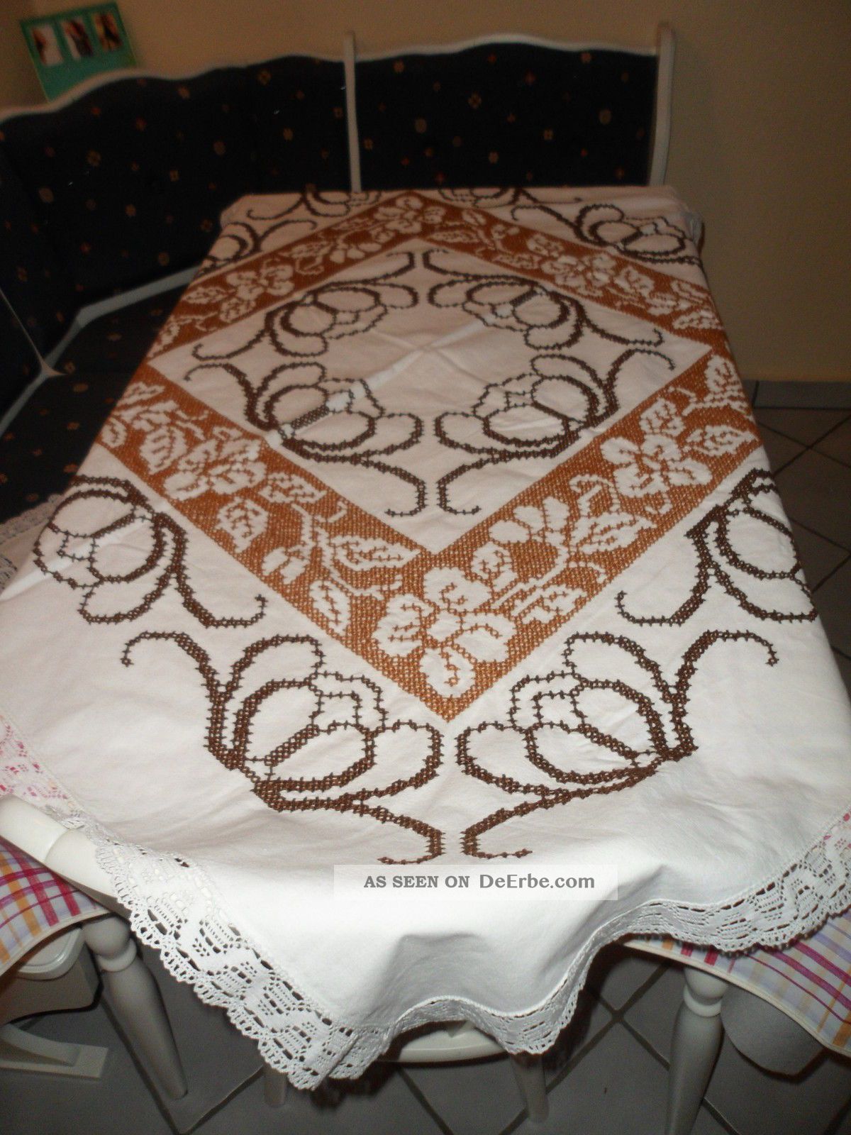 Altetischdecke Gestickt Handarbeit Mit Spitzenrand Halbleinen Shabby Tischdecken Bild