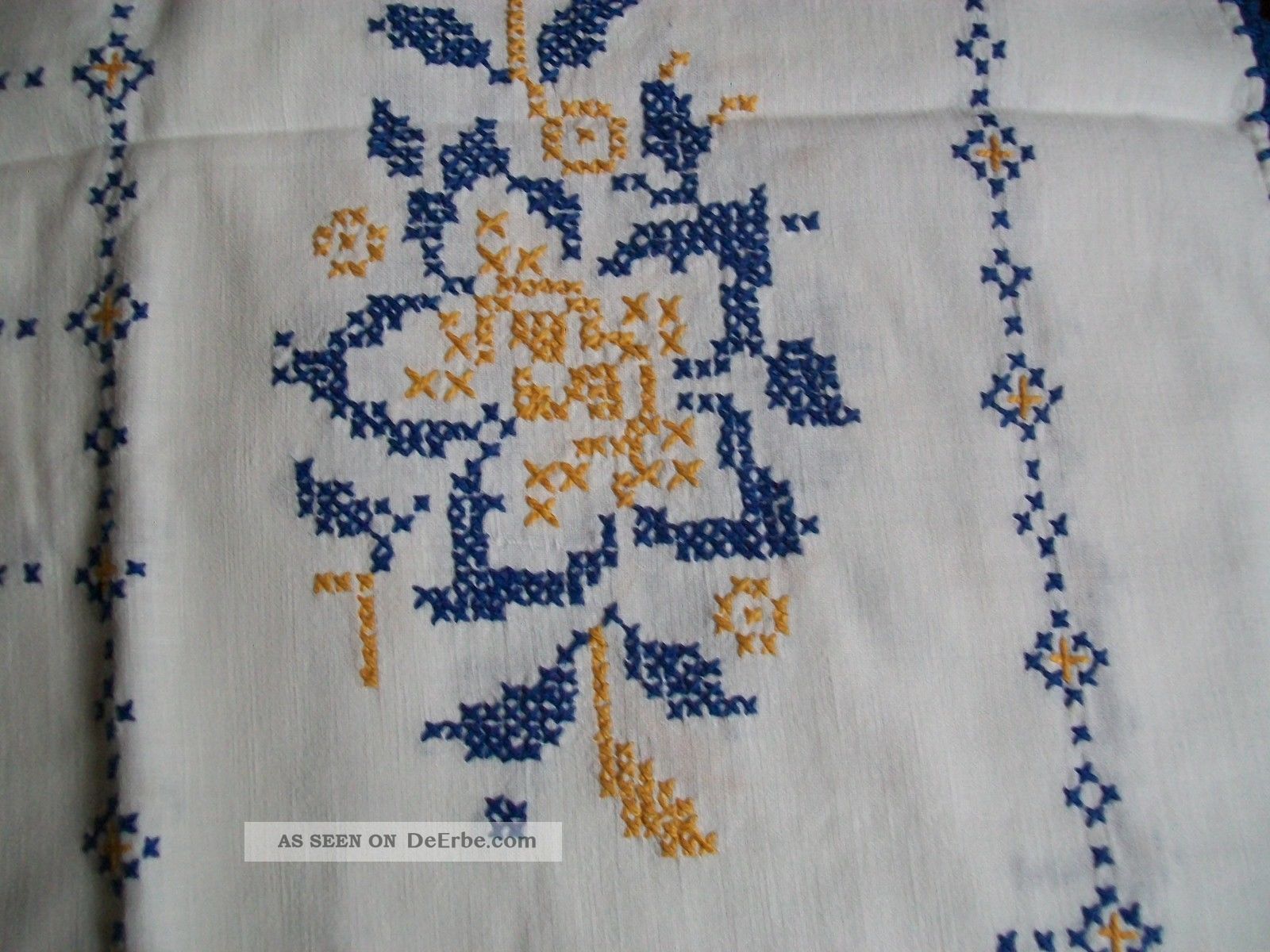 Handarbeit Alt Weiße Blau,  Goldgelb Bestickte Tischdecke,  Ca.  152 Cm X 121 Cm Tischdecken Bild