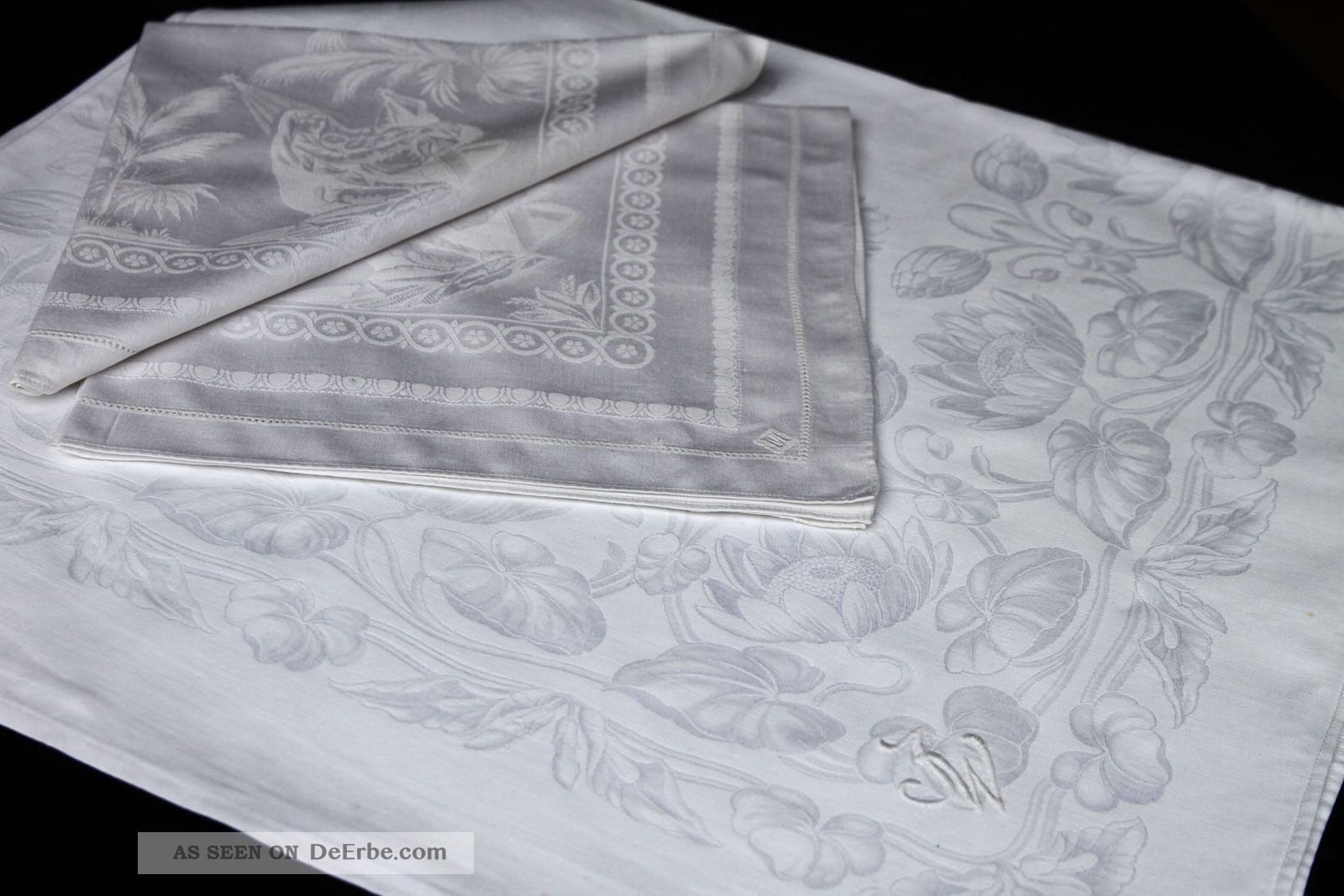Konvolut Weisse Tischwäsche Mit Kleinen Mängeln,  Seerosen,  Christl.  Motive Textilien & Weißwäsche Bild