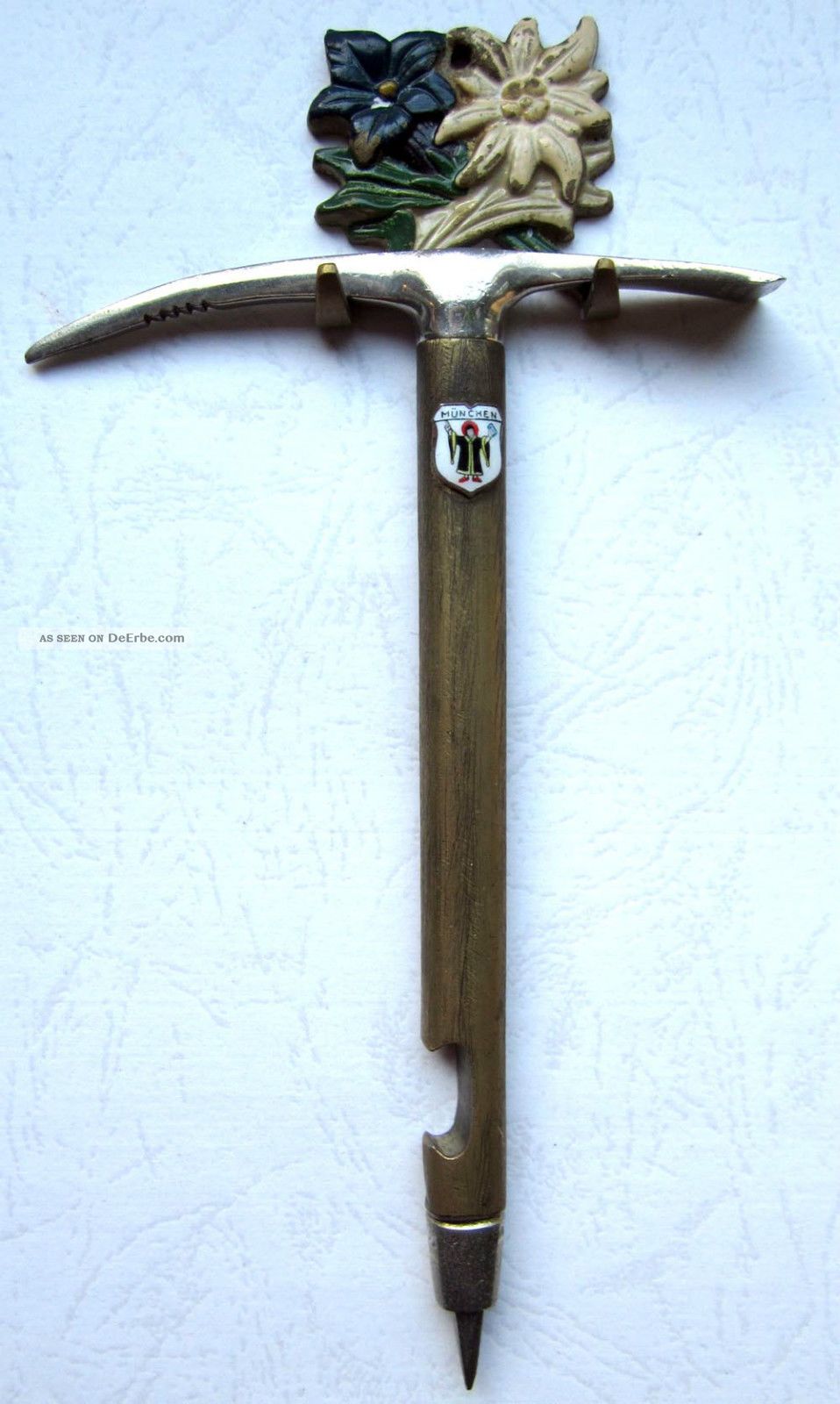 Alter Korkenzieher / Flaschenöffner – In Form Eines Eispickels / Eispickel Haushalt Bild