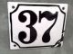 Hausnummer Emailliert Emailschild Emaille Antik Tür Schwarz Weiß Gewölbt Retro Original, vor 1960 gefertigt Bild 5