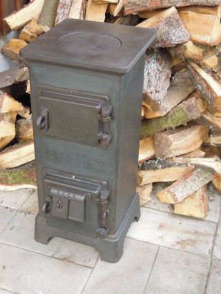 Holz - Kohle Ofen 1920 - 1930 Bild