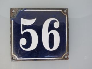 Altes Gebogenes Emaillieschild / Hausnummer 56 Um 1930 Bild