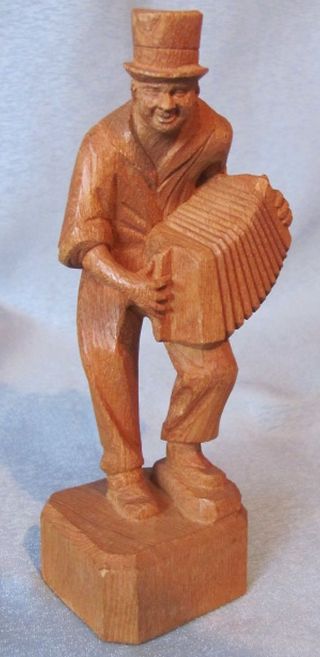 Holzfigur Figur Musiker Zieh Harmonika Spieler Holz Geschnitzt Handwerk Antik Bild