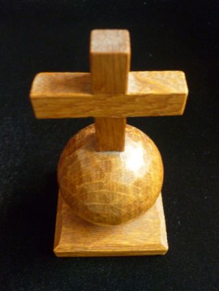 Kreuz / Holz / Reisekreuz / Glaube / Pfarrer / Geistlicher / Kirche / Katholisch Bild