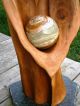 Skulptur - Targan,  Apfelholzskulptur,  Sculpture,  Applewood,  Onyx Marmor Kugel Ab 2000 Bild 1