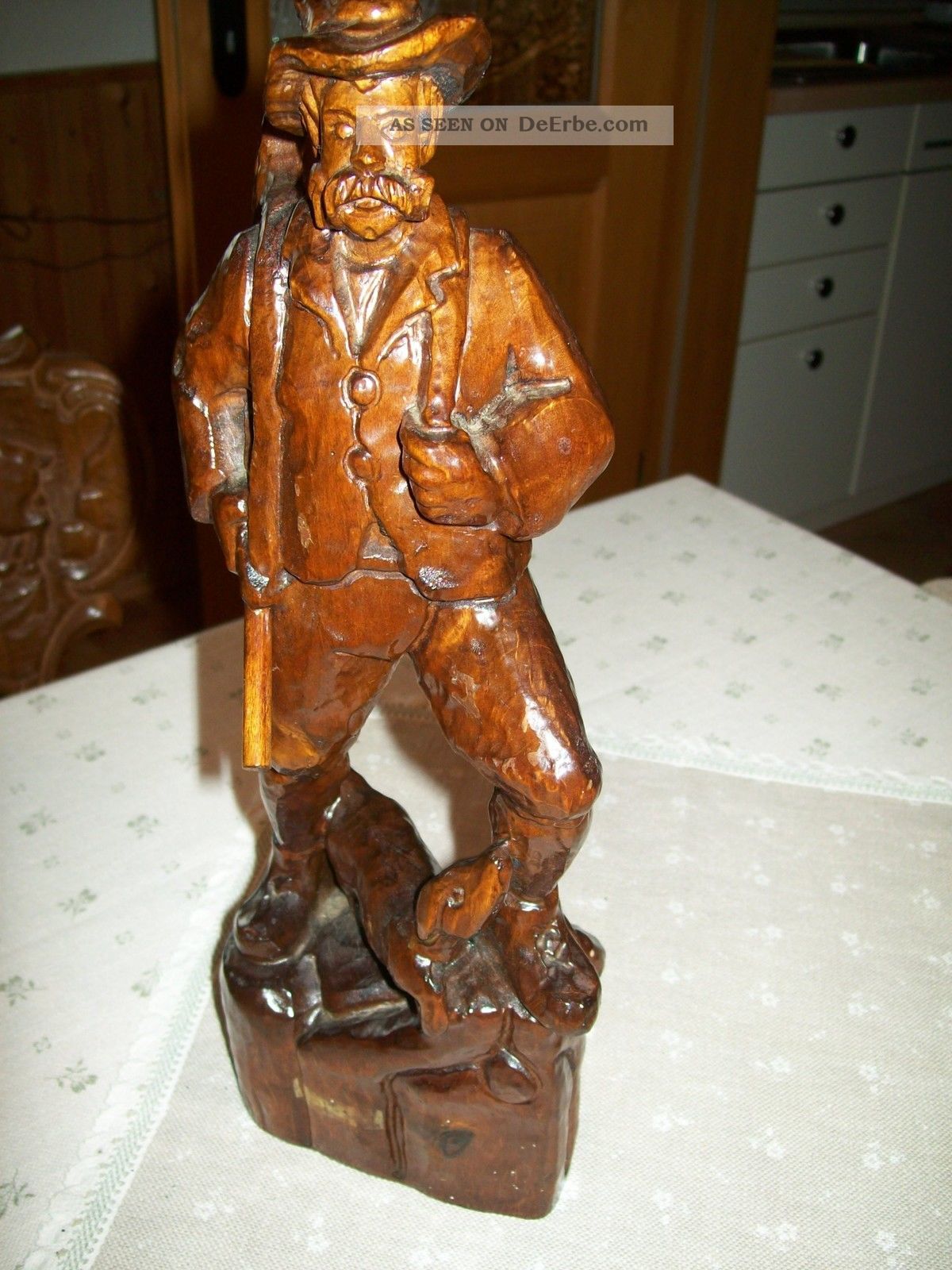 Holzfigur Jäger Mit Hund, Jagdzimmer, Bauernstube, Figur Aus Holz, Jagdhund