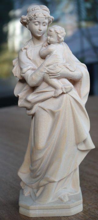 Holzfigur Maria Mit Kind,  Naturbelassen,  Orginal Grödner Holzschnitzerei Bild