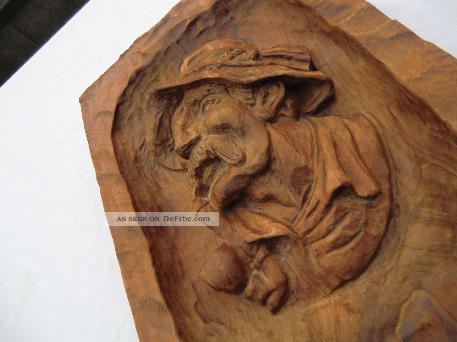 Hand - Geschnitztes Bild " Jäger Mit Pfeife " Massive Ausführung