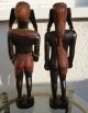 2 Afrikanische Statuen Figuren Massives Holz 38 Cm Hoch Afrika Oder Indonesien Holzarbeiten Bild 2