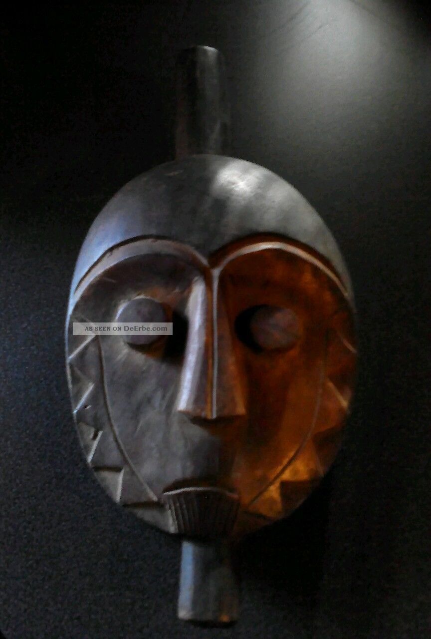Afrikanische Stammes Kunst Alte Maske Der Kwese. ,  Dr.  Kongo,  Afrika Entstehungszeit nach 1945 Bild