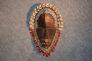 Maske Afrikanisch Holz Um 1970/80 Wohl Kamerun 32 Cm Sehr Dekorativ Bild