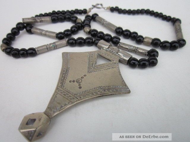 Tuareg Kreuz Mit Kette,  Außergewöhnliche Form,  Fein Ziseliert,  Niger,  Afrika Entstehungszeit nach 1945 Bild