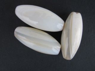 3 Weiße Achat Perlen,  Augenperlen,  Handelsperlen,  Westafrika Bild
