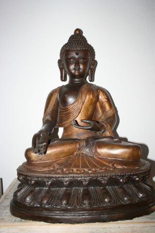 Schöner Buddha Bronze Aus Nepal 58 Cm über 15 Kg A.  M.  Sammlung Bild