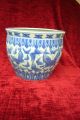 Alte Vase,  Blumentopf Porzellan China,  Blau - Weiß Handarbeit,  Höhe 25 Cm Entstehungszeit nach 1945 Bild 2