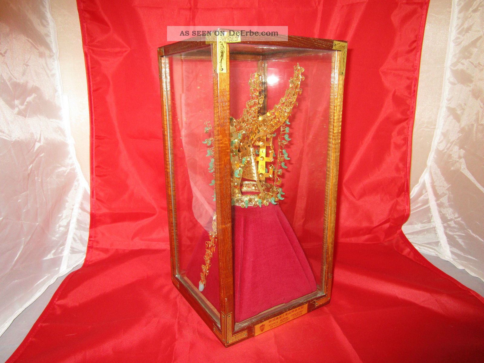 Korea Golden Crown Silla Dynastie 24k Gold Plated Miniatur Modell Entstehungszeit nach 1945 Bild
