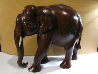 Holzfigur - Großer Elefant - Handarbeit - Mahagoni - Höhe Ca.  26 Cm,  ü.  3,  5 Kg Bild