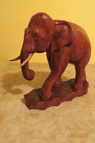 Elefant Aus Holz Massiv Handgeschnitzt Aus Einem Stück (deko,  Wohnen,  Skulptur) Bild