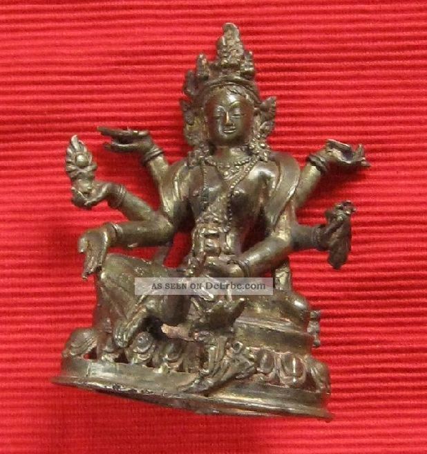 Tibet - Nepal: Vasudhara Statue Tara Buddha Göttin - Aus Bronze Entstehungszeit nach 1945 Bild