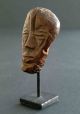 Seltene,  Alte Afrikanische Miniatur - Maske,  Höhe Ca.  6,  5 Cm,  Metallsockel Entstehungszeit nach 1945 Bild 6