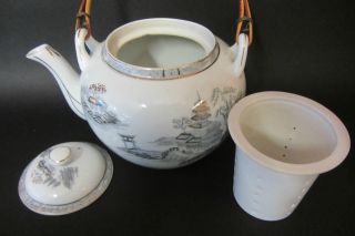 Alte Japanische Porzellan Teekanne Mit Sieb Sammelstücke Handbemalt Gedeck Japan Bild