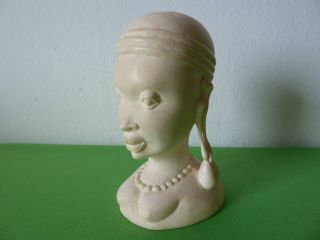 Afrika Frauenkopf Frau Büste Skulptur Horn / Bein Bild
