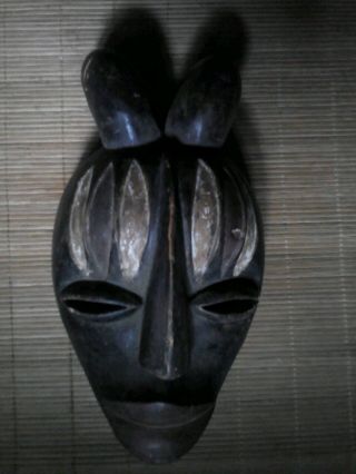 Afrikanische Stammeskunst Maske Der Yoruba,  Nigeria Afrika Bild