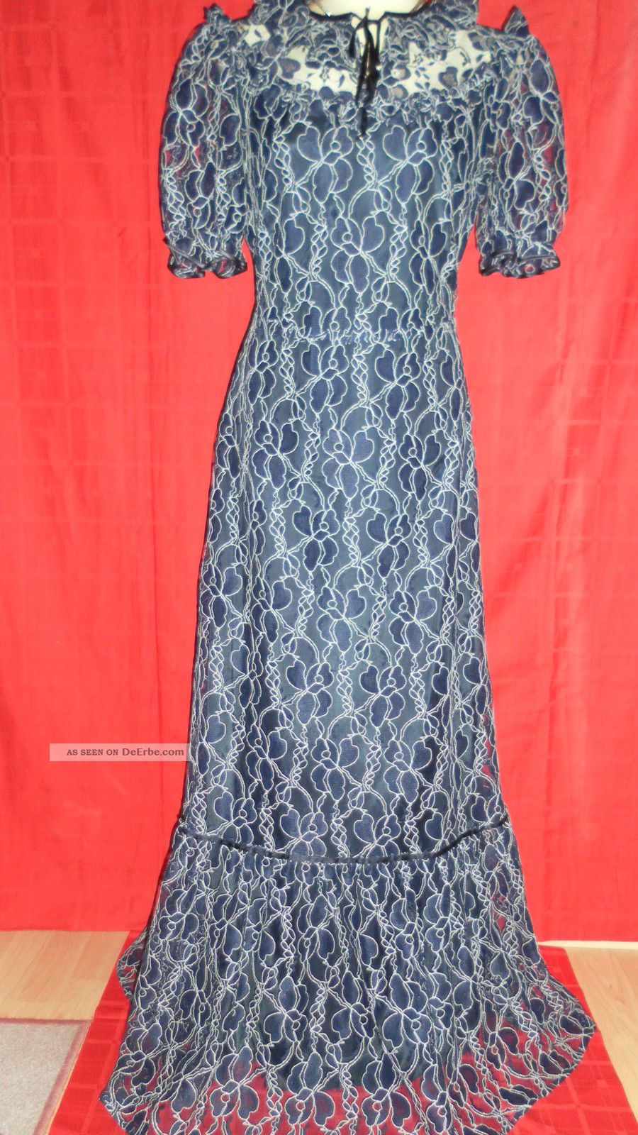 True Vintage,  Spitzen Kleid Abendkleid Ballkleid Rüschen Puffärmel Nachtblau Kleidung Bild