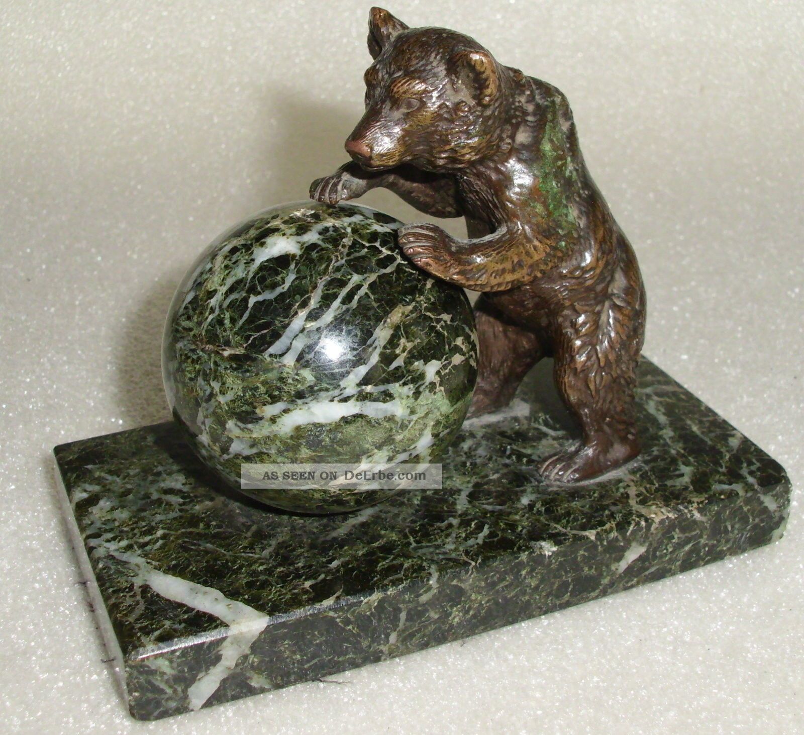 Toller Alter Bronze - Bär Auf Marmorplatte Mit Zu Drehender Marmorkugel (da2975) Bronze Bild