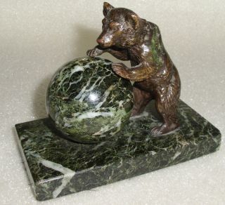 Toller Alter Bronze - Bär Auf Marmorplatte Mit Zu Drehender Marmorkugel (da2975) Bild