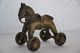 Antikes Bronze Pferd Spielzeug Handarbeit Auf Räder 500g Sehr Selten Bronze Bild 1